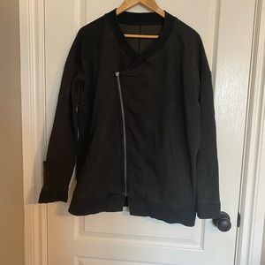 Lululemon zip jacket 10